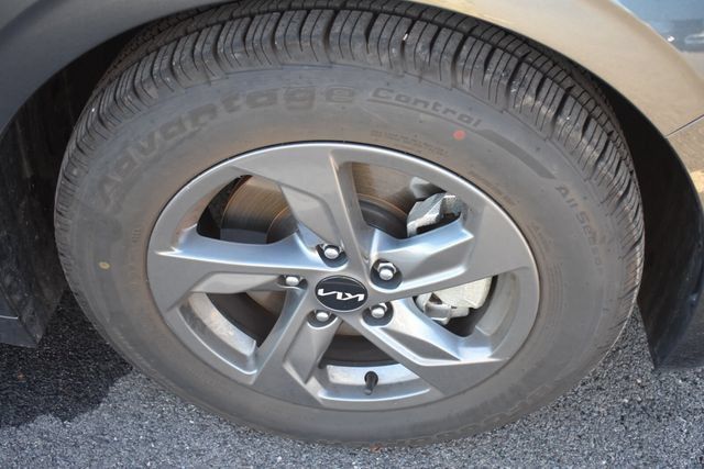 Used 2023 Kia K5 LXS FWD image 11