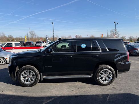 Used 2019 GMC Yukon SLE w/ SLE Value Package image 9