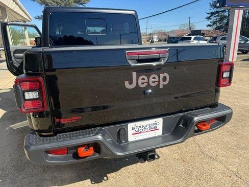 Used 2026 Jeep Gladiator Mojave AWD/4WD image 7