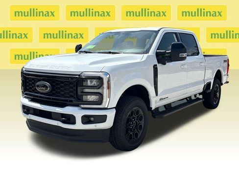 New 2026 Ford F250 Lariat w/ Black Appearance Package AWD/4WD image 16