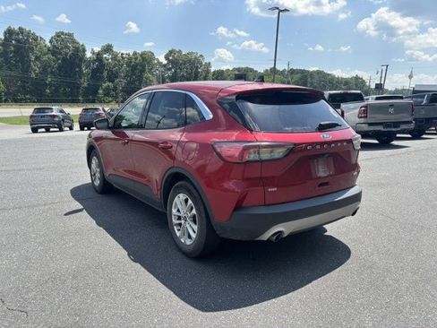 Used 2020 Ford Escape SE FWD image 6