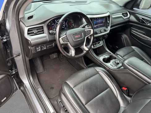 Used 2021 GMC Acadia SLT w/ Technology Package FWD image 10