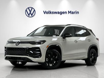 New 2026 Volkswagen Tiguan SE R-Line