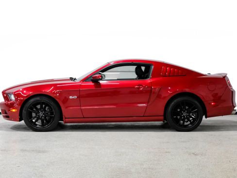 Used 2013 Ford Mustang GT Premium w/ Electronics Pkg image 9