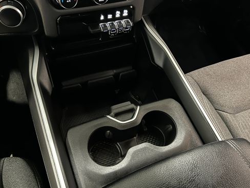 Used 2020 RAM 1500 Big Horn image 12