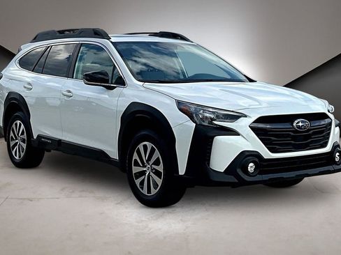 Used 2023 Subaru Outback Premium AWD/4WD image 1