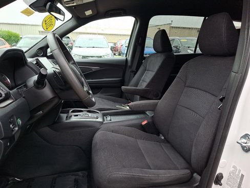 Used 2022 Honda Pilot Sport image 14
