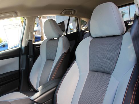 Used 2022 Subaru Crosstrek 2.0i Premium w/ Popular Package #4 image 17