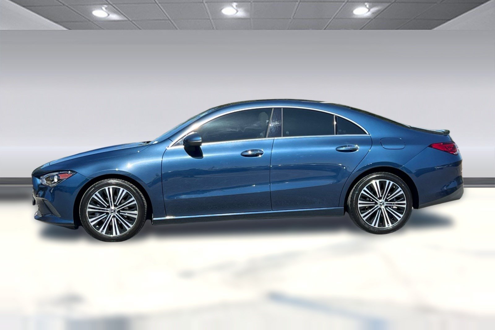 Certified 2021 Mercedes-Benz CLA 250 image 2