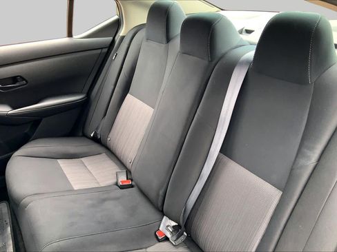 Used 2024 Nissan Sentra SV FWD image 21