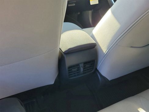 New 2026 Toyota Corolla Cross L FWD image 10