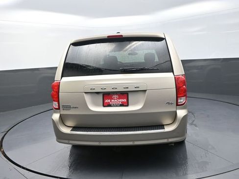Used 2016 Dodge Grand Caravan R/T w/ Safety Sphere Group image 7