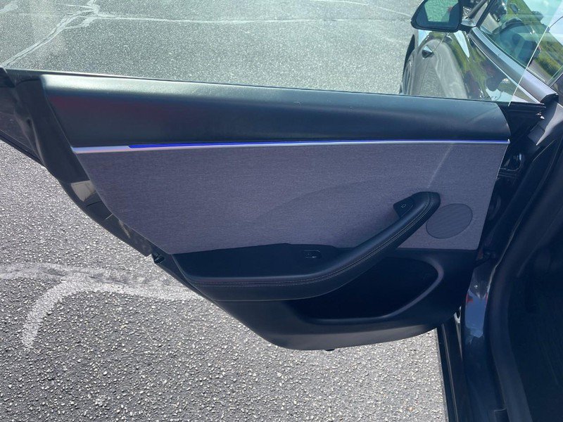 Used 2025 Tesla Model 3 RWD image 15