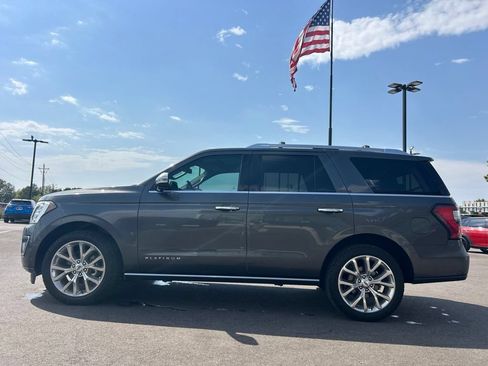 Used 2019 Ford Expedition Platinum RWD image 10