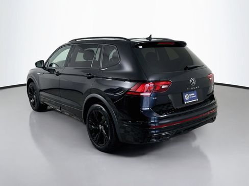 Certified 2023 Volkswagen Tiguan SE R-Line AWD/4WD image 3