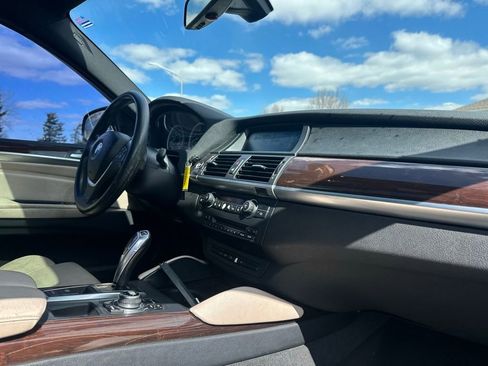 Used 2011 BMW X6 xDrive35i image 25