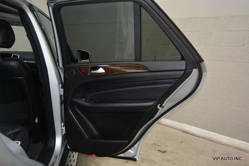 Used 2012 Mercedes-Benz ML 350 BlueTEC 4MATIC image 10