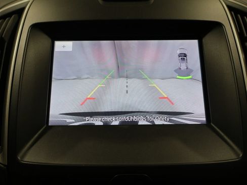 Used 2020 Ford Edge SEL FWD image 26