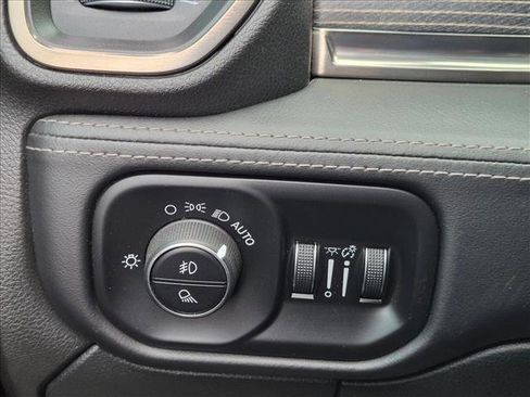 Used 2020 RAM 3500 Limited AWD/4WD image 11