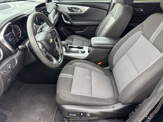 Used 2024 Chevrolet Blazer LT w/ Convenience Package FWD image 21