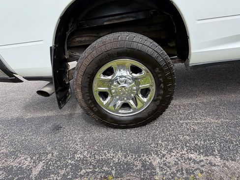 Used 2022 RAM 3500 Tradesman AWD/4WD image 10