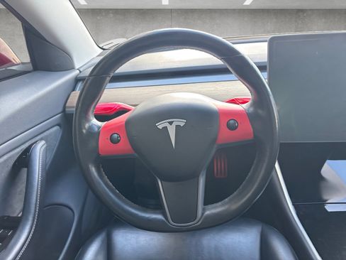 Used 2018 Tesla Model 3 Long Range image 25