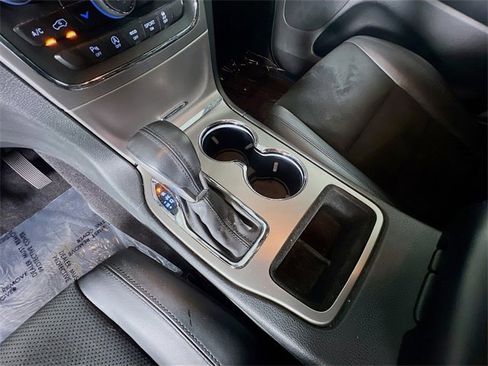 Used 2017 Jeep Grand Cherokee Altitude image 24