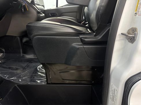 Used 2023 Ford Transit 250 Low Roof RWD image 24