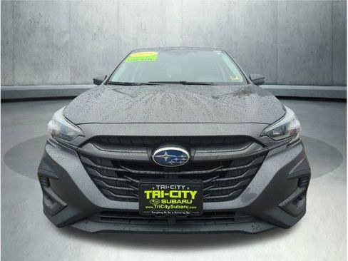 Used 2025 Subaru Legacy Premium image 9