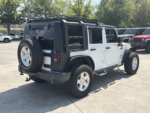 Used 2016 Jeep Wrangler Unlimited Sport w/ Quick Order Package 24S AWD/4WD image 7