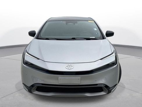 Used 2024 Toyota Prius Limited w/ Limited Premium Package image 3