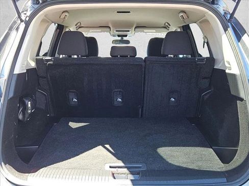 Used 2024 Nissan Rogue S FWD image 6