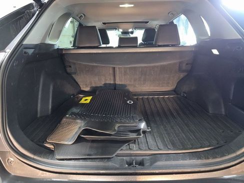 Used 2023 Toyota RAV4 XLE Premium image 46