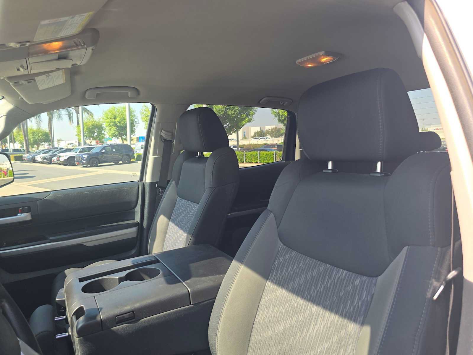 Used 2018 Toyota Tundra SR5 RWD image 21