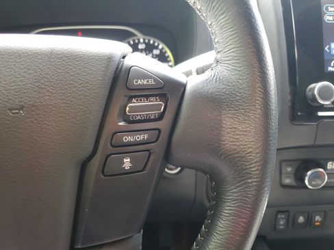 Certified 2023 Nissan Frontier SV w/ SV Convenience Package image 17