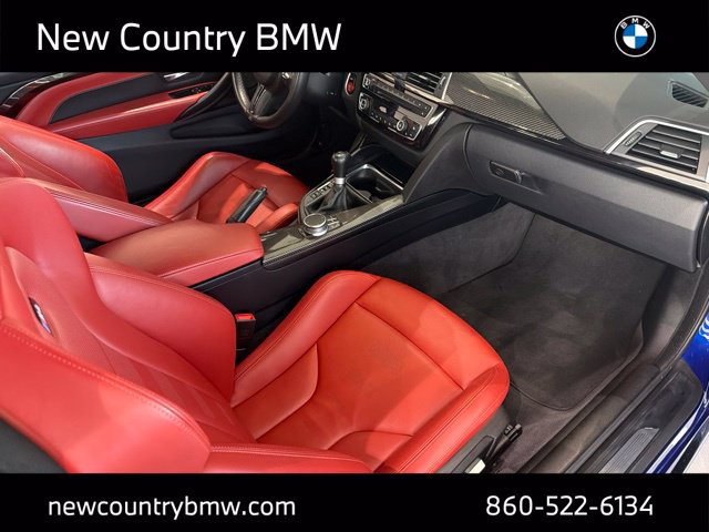 Used 2020 BMW M4 Coupe w/ Executive Package RWD image 8
