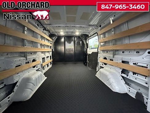 Used 2024 Ford Transit 250 Low Roof AWD w/ Exterior Upgrade Package image 11