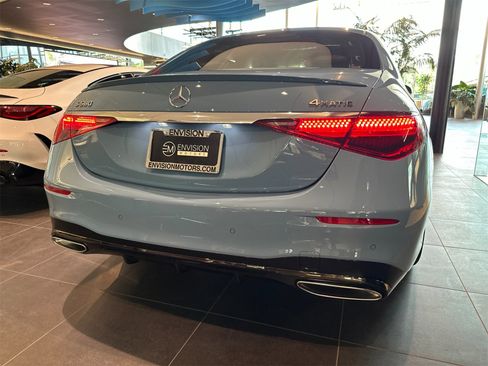 Used 2024 Mercedes-Benz S 580 S 580 image 4