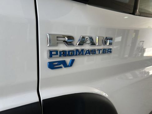 Used 2024 RAM ProMaster 3500 w/ Delivery Van Package FWD image 13