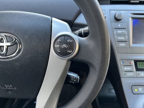 Used 2015 Toyota Prius Four image 27