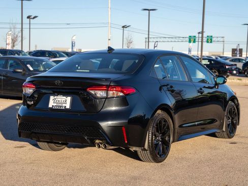 Used 2022 Toyota Corolla SE image 7