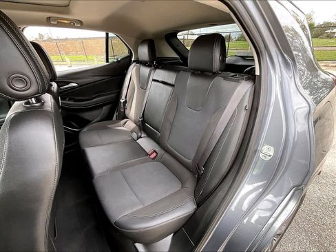 Used 2020 Buick Encore GX Select w/ Experience Buick Package image 19