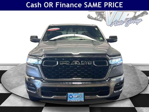 Used 2026 RAM 1500 Big Horn AWD/4WD image 2