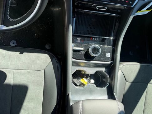 New 2026 Jeep Grand Cherokee Altitude AWD/4WD image 16