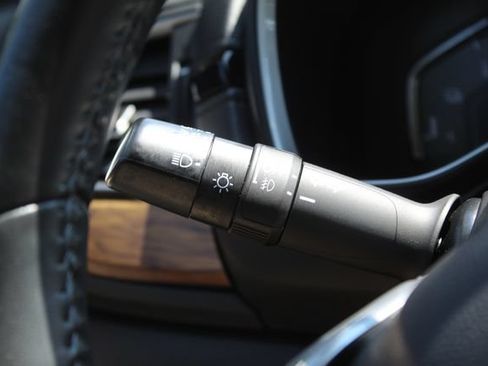 Used 2022 Honda CR-V Touring image 18