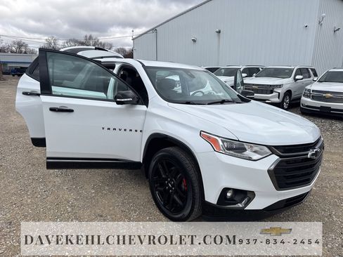 Used 2020 Chevrolet Traverse Premier w/ Redline Edition image 16