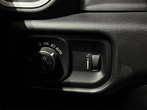 Used 2022 RAM 1500 Big Horn image 17