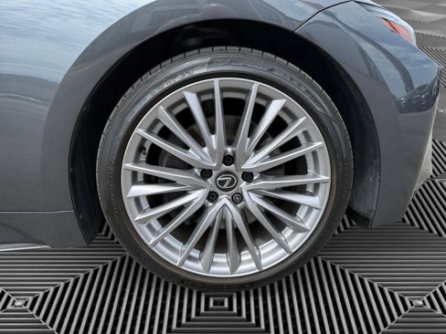Used 2025 Lexus IS 300 w/ Premium Package RWD image 9