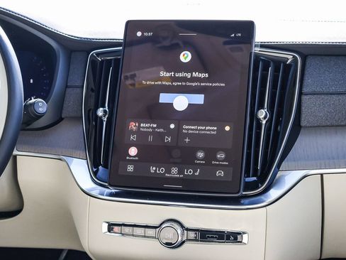 New 2026 Volvo XC90 B6 Ultra image 25