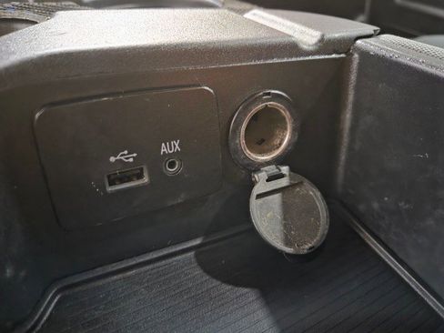 Used 2013 RAM 3500 Tradesman w/ Chrome Appearance Group image 80